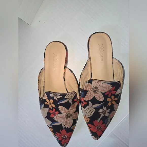 Tilocow Mules for Woman Comfortable Pointed Toe Backless Loafers Size 6 - Picture 2 of 4